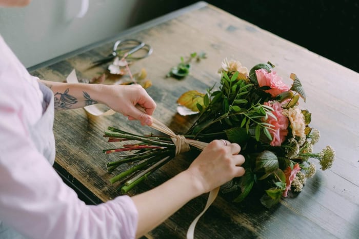 caring for flower bouquet